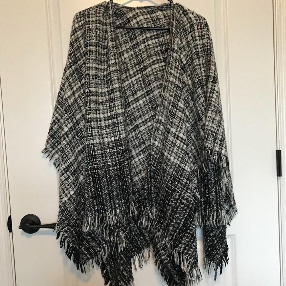 Poncho.